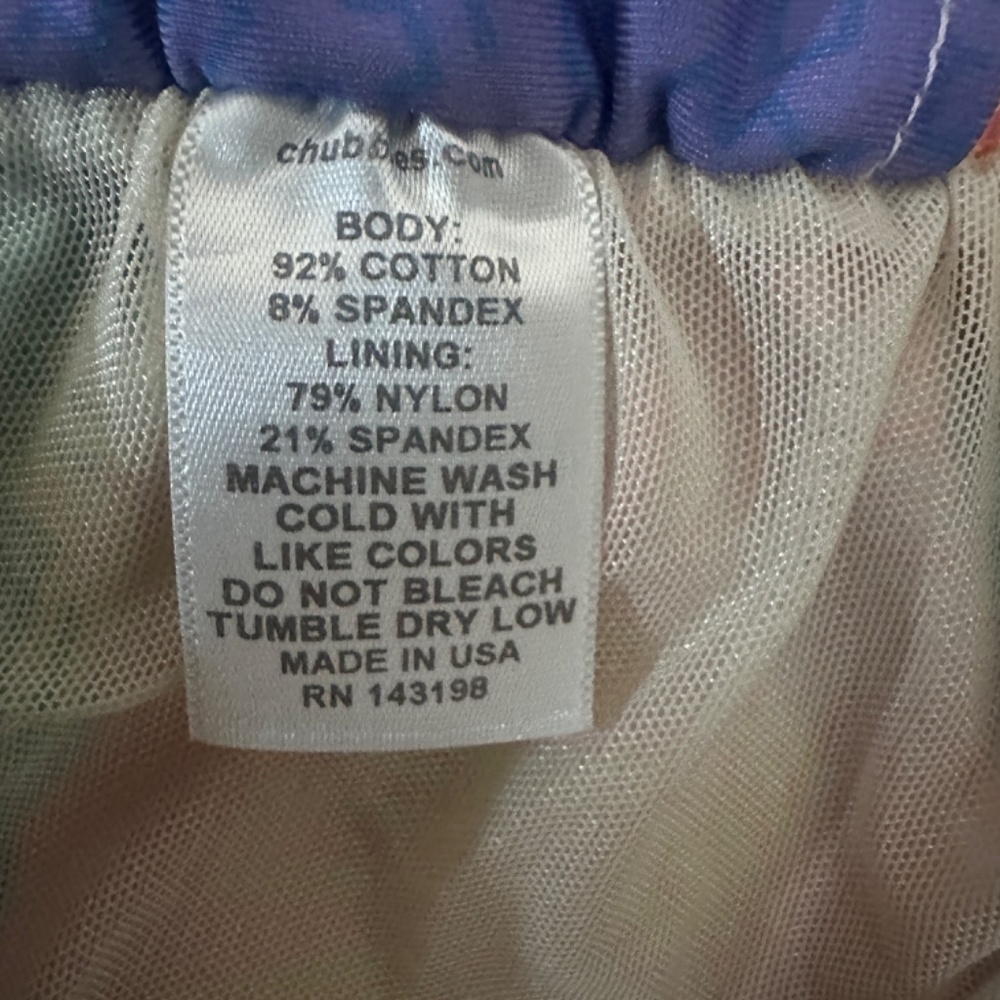 Chubbies Swim Trunks Large Gently worn 92% cotton/8% spandex 5.5" inseam - Picture 5 of 6